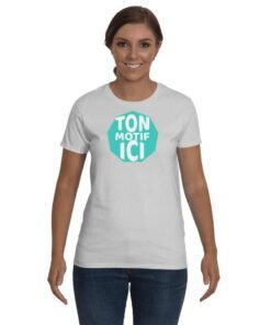 T-shirt femme à manches courte avec strass